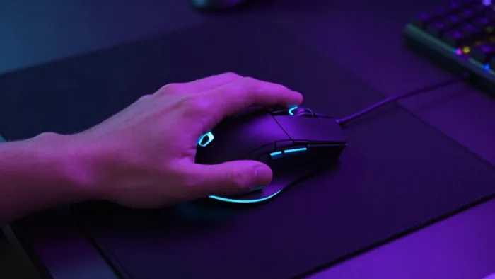 Best Left Handed Gaming Mouse in 2026: 6 Picks for Lefties