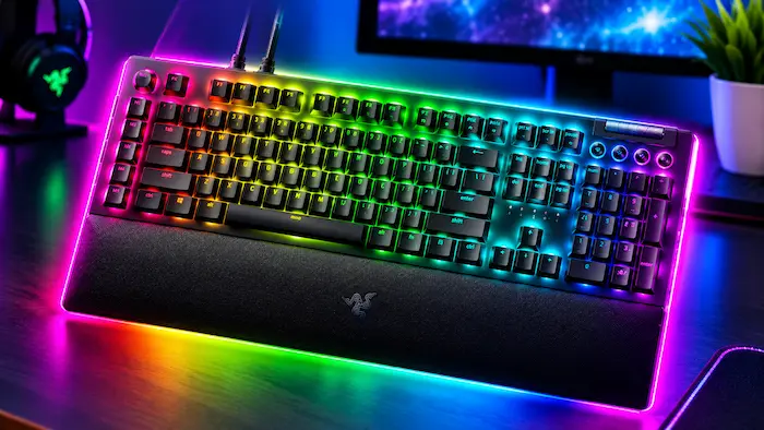 Razer BlackWidow V4 Pro Review: Macro Keys and a Dial, at a Size and Price