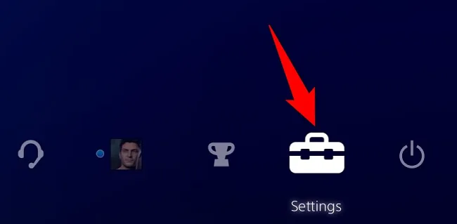 Settings icon on the PS4 home screen function bar